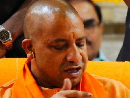 ബുലന്ദ്ഷഹര്‍ കലാപം; ജില്ലാ പോലീസ് മേധാവിയെ മാറ്റി, മുഖ്യമന്ത്രിയുടെ ഇടപെടല്‍