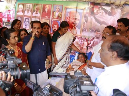 വിടി രമയെ ആശുപത്രിയിലേക്ക് മാറ്റി; ബിജെപിയുടെ നിരാഹാര സമരം ഏറ്റെടുത്ത് പ്രമുഖ നേതാവ്‌