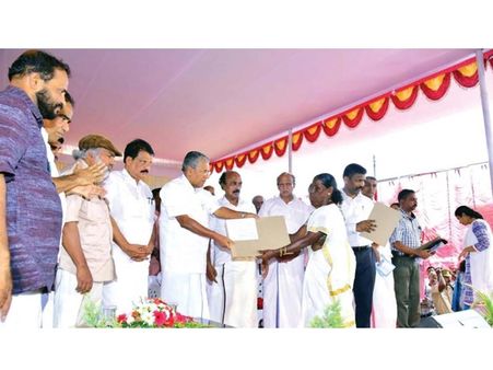 ഇടുക്കിയില്‍ 22ന് പട്ടയമേള: സങ്കീര്‍ണ്ണ ഭൂമിക്കും പട്ടയം നല്‍കും, 6000ത്തോളം പട്ടയങ്ങള്‍!!!