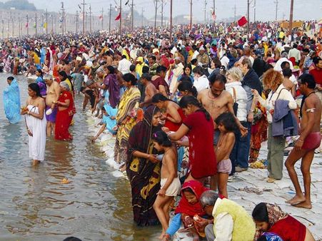 പ്രയാഗ് രാജിലെ കുംഭമേള; അറിയാക്കഥകളിലെ ഐതിഹ്യങ്ങൾ ഇങ്ങനെ... മേളയ്ക്ക് പ്രായം രണ്ടായിരം വര്‍ഷം