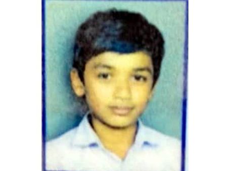 ഫുട്‌ബോള്‍ കളിച്ച് മടങ്ങുന്നതിനിടെ കുളത്തില്‍ കുളിക്കാനിറങ്ങിയ ആറാം ക്ലാസുകാരന്‍ മരിച്ചു