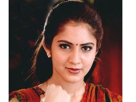 നടി വിജലക്ഷ്മിയെ തീവ്രപരിചരണ വിഭാഗത്തിൽ പ്രവേശിപ്പിച്ചു; സഹായം അഭ്യർത്ഥിച്ച് സഹോദരി