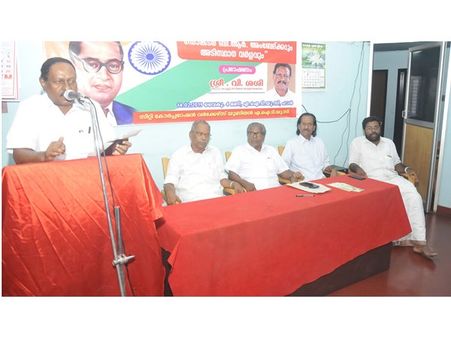 അംബേദ്കറെ ഹിന്ദുമതം വേണ്ടവിധം ഉള്‍ക്കൊണ്ടില്ല; അംബേദ്കറുടെ സ്വപ്നങ്ങള്‍ ഇന്നും സാക്ഷാത്കരിക്കപ്പെടാതെ കിടക്കുകയാണെന്ന് ഡെപ്യൂട്ടി സ്പീക്കര്‍