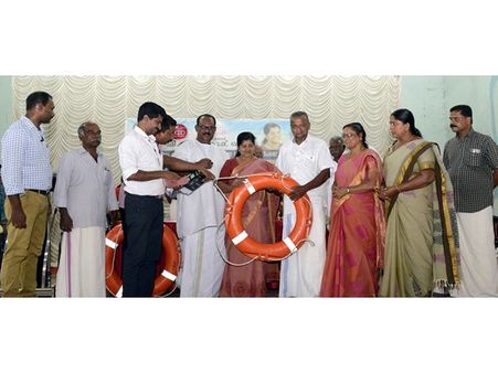 മത്സ്യത്തൊഴിലാളികളുടെ സുരക്ഷയ്ക്ക് ആധുനിക സംവിധാനങ്ങള്‍; 1500 കിലോമീറ്റര്‍ ദൂരം റെയിഞ്ചുള്ള സാറ്റലൈറ്റ് ഫോണുകള്‍, ശക്തികുളങ്ങര ഹാര്‍ബര്‍ സംസ്ഥാനത്തെ ഏറ്റവും മികച്ചതാക്കി മാറ്റുമെന്ന് മന്ത്രി