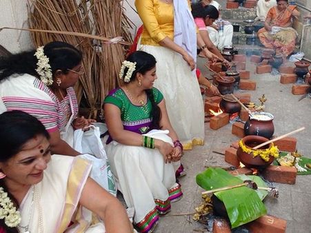 ആറ്റുകാലമ്മയെ കാര്‍ത്തികനാളില്‍ കാപ്പുകെട്ടി കുടിയിരുത്തി പൂരംനാൾ പൊങ്കാല... ആറ്റുകാൽ പൊങ്കാല ഇങ്ങനെ...