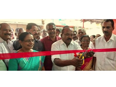 പൊതുവിതരണ രംഗത്തെ സുവര്‍ണകാലഘട്ടം; കമ്പോളത്തില്‍ ശക്തമായ ഇടപെടല്‍ നടത്തി പൊതുവിതരണ രംഗത്ത് വിലനിയന്ത്രണം ഉറപ്പാക്കിയെന്ന് മന്ത്രി പി തിലോത്തമൻ