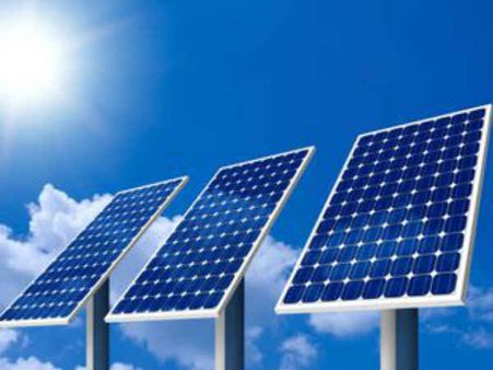 സൗരോര്‍ജ വൈദ്യുതിയിലേക്ക് മാറാന്‍ നൂറ്റന്‍പതിലേറെ സ്ഥാപനങ്ങള്‍: കണ്ണൂര്‍ ജില്ലാ പഞ്ചായത്തും ഭാഗമാകും