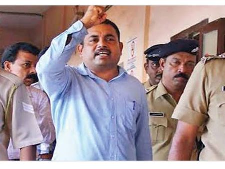 മാവോയിസ്റ്റ് രൂപേഷിന്റെ കേസ്: മാര്‍ച്ച് 16ന് കുറ്റപത്രം സമർപ്പിക്കും, കേസ് ലഘുലേഖ വിതരത്തില്‍!!