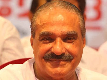 മാണി സാറിന് കേരളത്തിന്റെ വിട; പൂർണ്ണ ഒദ്യോഗിക ബഹുമതികളോടെ സംസ്ക്കാരം, എത്തിയത് പതിനായിരങ്ങൾ!