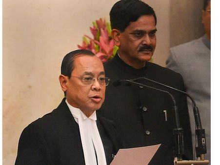 മുൻ ജീവനക്കാരിയുടെ ആരോപണം നിഷേധിച്ച് ചീഫ് ജസ്റ്റിസ്; വൻ ഗൂഢാലോചന, രാജി വയ്ക്കില്ലെന്ന് രഞ്ജൻ ഗോഗോയ്