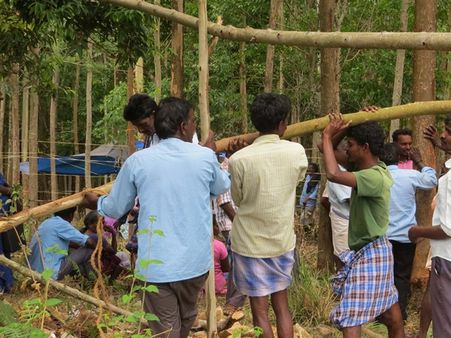 സൂര്യനെല്ലിയില്‍ ഭൂരഹിതര്‍ റവന്യൂ ഭൂമി കയ്യേറി...!!! കുടില്‍കെട്ടി താമസം ആരംഭിക്കും...!!!