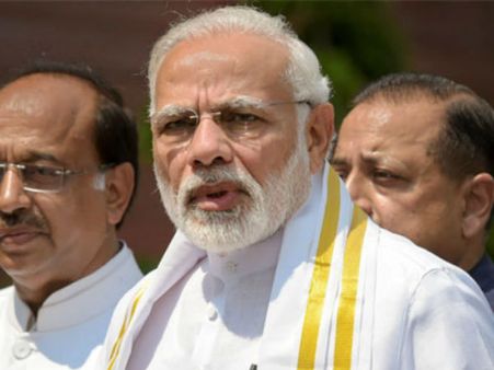 മോദിയെ ഇനി സഹിക്കില്ല; കൂട്ടരാജിക്കൊരുങ്ങി ഉദ്യോഗസ്ഥര്‍!! സമ്മര്‍ദ്ദം, റോയിട്ടേഴ്‌സ് റിപ്പോര്‍ട്ട്