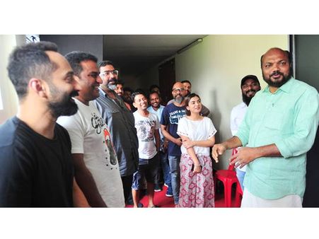 എറണാകുളത്ത് വോട്ട് പിടിക്കാന്‍ രാജീവിന്റെ ആപ്പ്: കളമശേരിയില്‍ ഉജ്ജ്വല വരവേല്‍പ്പ്