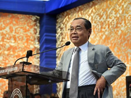 ചീഫ് ജസ്റ്റിസിനെതിരെ വിമര്‍ശനം രൂക്ഷം, ആരോപണത്തില്‍ തീരുമാനമെടുക്കാന്‍ ജസ്റ്റിസ് ബോബ്‌ഡെക്ക് ചുമതല