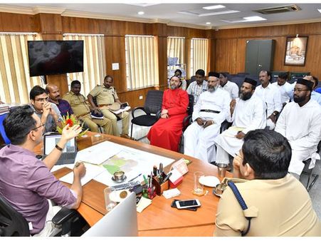 മേപ്രാല്‍ സെന്റ് ജോണ്‍സ് പള്ളി തര്‍ക്കം: പത്തനംതിട്ട കളക്ടര്‍ നടത്തിയ ചര്‍ച്ചയില്‍ സമവായം