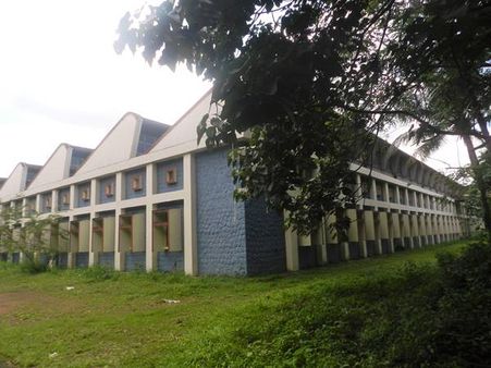 കൊരട്ടി ഗവ. പ്രസ് അടച്ച് പൂട്ടുന്ന നടപടി പിന്‍വലിക്കുന്നത് സംബന്ധിച്ച കോടതി വിധി അനുകൂലമാകുമെന്ന പ്രതീക്ഷയില്‍ ജീവനക്കാര്‍