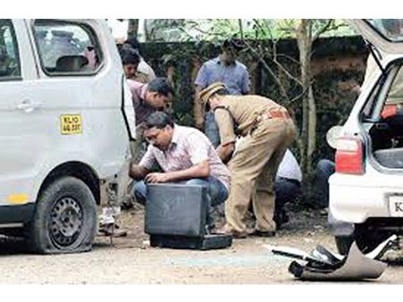 മലപ്പുറം കലക്‌ട്രേറ്റ് സ്‌ഫോടനം: പ്രതി ഷംസുദ്ദീന്റെ റിമാന്റ് നീട്ടി, സ്ഫോടനം പാര്‍ക്കിംഗ് ഏരിയയില്‍