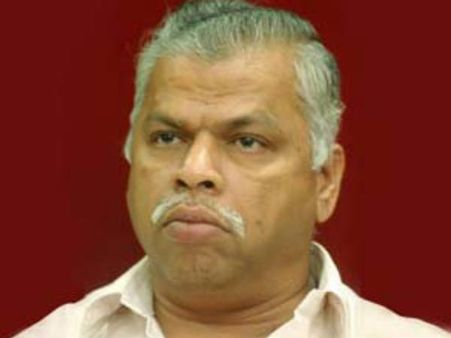 പര്‍ദ ധരിച്ചെത്തുന്നവരെ വോട്ട് ചെയ്യിക്കരുത്; വിവാദ പ്രസ്താവനയുമായി എംവി ജയരാജന്‍