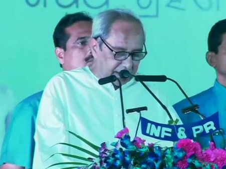 നവീന്‍ പട്‌നായിക് സത്യപ്രതിജ്ഞ ചെയ്തു; ഒഡീഷയില്‍ കൂടുതല്‍ കാലം മുഖ്യമന്ത്രിയായ നേതാവ്