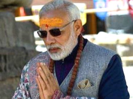 കേദാര്‍നാഥില്‍ ധ്യാനത്തിന് പോയ മോദി പെട്ടു; ക്ഷേത്രത്തിന് മാസ്റ്റര്‍ പ്ലാന്‍ 'കെണി', ഓപറേഷന്‍ മമത വക