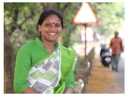 ഇടതുകോട്ട പിടിച്ചെടുത്ത് ആലത്തൂരിന്റെ പെങ്ങളൂട്ടി... മാളത്തിൽ ഒളിച്ച് വിമർശകരും കളിയാക്കിയവരും!!