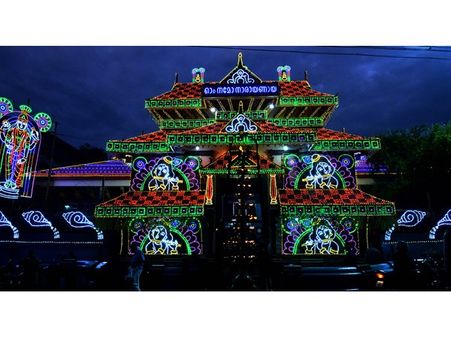 പ്രതിബന്ധങ്ങള്‍ ഒഴിഞ്ഞു; പൂരക്കഞ്ഞി കുടിച്ച് തട്ടകങ്ങളുറങ്ങി... ഇനി അടുത്ത പൂരത്തിനുള്ള കാത്തിരിപ്പ്!!