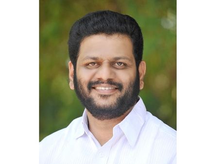 പാലക്കാട് അട്ടിമറി വിജയത്തില്‍ ഞെട്ടി ഇടതുക്യാംപ്; ശ്രീകണ്ഠന്റെ ഭൂരിപക്ഷം 11637, അന്തിമ വിവരങ്ങള്‍