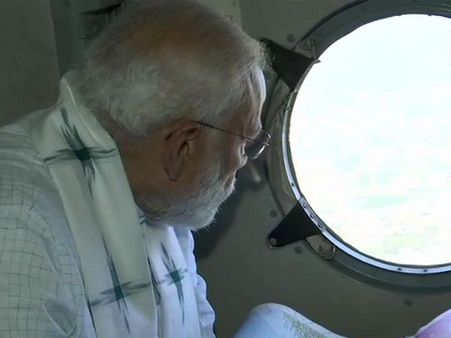 ഒഡീഷയ്ക്ക് 1000 കോടിയുടെ കേന്ദ്ര സഹായം; പ്രധാനമന്ത്രി ആകാശയാത്ര നടത്തി സ്ഥിതിഗതികള്‍ വിലയിരുത്തി