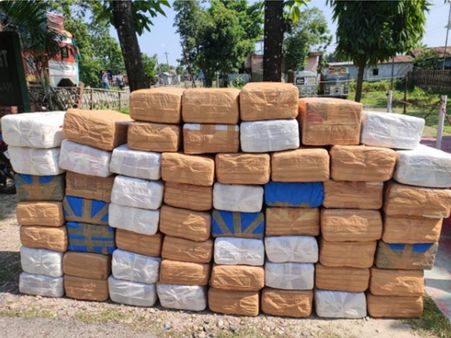 590 കിലോ കഞ്ചാവ് പിടിച്ച പിന്നാലെ അസം പോലീസിന്‍റെ കിടിലം ട്വീറ്റ്, എജ്ജാതിയെന്ന് ട്വിറ്റര്‍