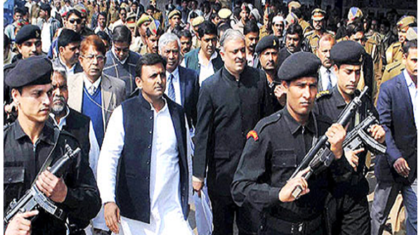 എസ്പി നേതാവ് അഖിലേഷ് യാദവിന്റെ വിഐപി സുരക്ഷ പിൻവലിക്കാനൊരുങ്ങി കേന്ദ്ര സർക്കാർ