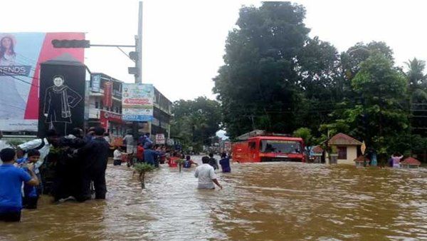 പ്രളയ-ദുരന്തനിവാരണം: കര്‍ഷകര്‍ക്ക് പിന്നില്‍ അടിയുറച്ച് മൃഗസംരക്ഷണ വകുപ്പ്, ഇതുവരെ പത്തനംതിട്ട ജില്ലയിൽ മൃഗസംരക്ഷണ വകുപ്പ് വിനിയോഗിച്ചത് 2,11,32,150 രൂപ!