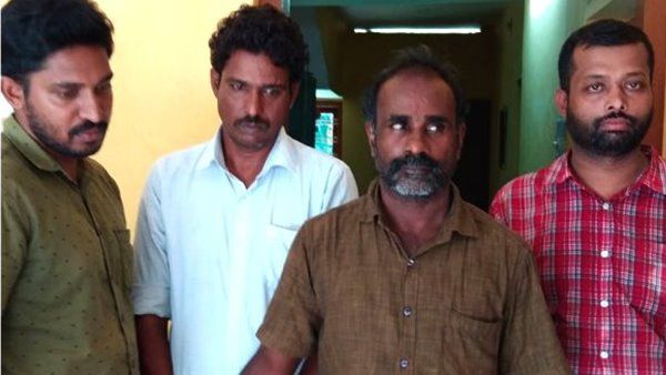 12 ലക്ഷത്തിന്റെ സ്പിരിറ്റുമായി നാലംഗ സംഘം പിടിയിൽ; എത്തിയത് തമിഴ്നാടിൽ നിന്ന്, ലക്ഷ്യം ആലപ്പുഴ!