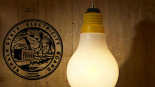 സംസ്ഥാനത്ത് വൈദ്യുതി നിരക്കില്‍ വന്‍ വര്‍ദ്ധന... ആര്‍ക്കൊക്കെ കൂടും, ആരൊക്കെ രക്ഷപ്പെടും? അറിയാം...