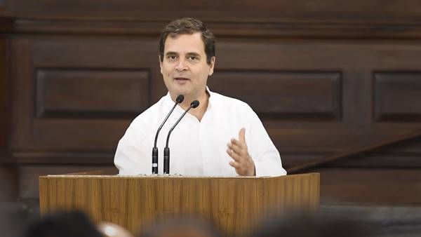 കോണ്‍ഗ്രസിലെ കുടുംബവാഴ്ചയ്ക്ക് അവസാനം? ഗാന്ധി ഇതര പ്രസിഡന്റിനായി പാര്‍ട്ടിയെ നിര്‍ബന്ധിച്ചത് രാഹുല്‍ ഗാന്ധി