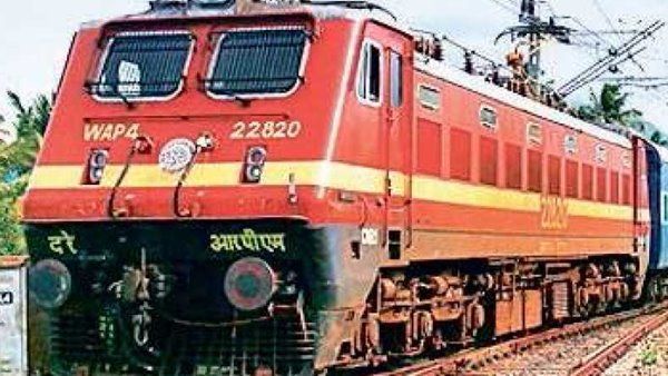 റെയിൽവെയിൽ നിർബന്ധിത വിരമിക്കൽ; 3 ലക്ഷം പേരെ ഒഴിവാക്കിയേക്കും, പിരിച്ചുവിടുന്നത് പ്രകടനം മോശമായവരെ!