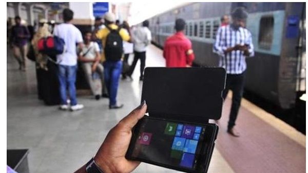 ഇനി പണം നല്‍കാതെ ഇന്റര്‍നെറ്റ് ഉപയോഗിക്കാം; സംസ്ഥാനത്ത് 2000 കേന്ദ്രങ്ങളില്‍ സൗജന്യവൈഫൈ വരുന്നു