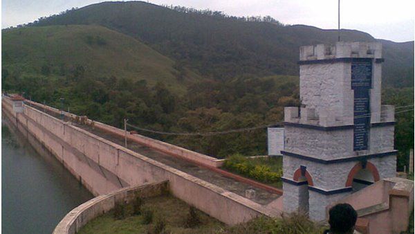 മുല്ലപ്പെരിയാർ അണക്കെട്ടിലെ ജലനിരക്ക് 130.75 അടിയായി ഉയർന്നു; ആശങ്കപ്പെടേണ്ടതില്ലെന്ന് അധികൃതർ!