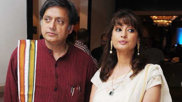 സുനന്ദ പുഷ്കറിന്റെ ശരീരത്തിൽ മുറിവുകൾ, 4 മുതൽ 12 മണിക്കൂർ വരെ മാത്രം പഴക്കമുളളവയെന്ന് കോടതിയിൽ വാദം