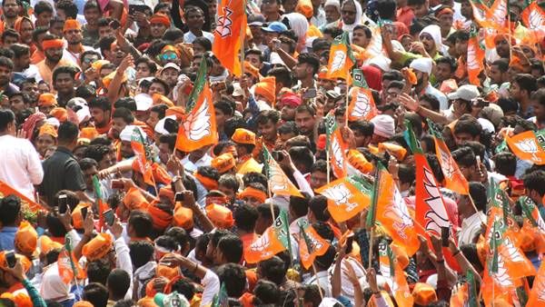 ഒരു മാസത്തിനിടെ ബിജെപിയില്‍ ചേര്‍ന്നത് നാല് കോടി അംഗങ്ങള്‍: ബംഗാളില്‍ നിന്നുള്ള 140% വ‍ര്‍ധനവ്!