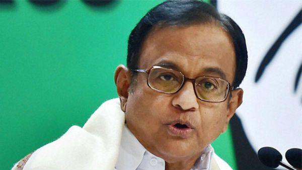 ചിദംബരത്തെ നിർത്തിപ്പൊരിക്കുന്ന 20 സിബിഐ ചോദ്യങ്ങൾ.... കാർത്തി, ഇന്ദ്രാണി, പീറ്റർ! അറിയേണ്ടതെല്ലാം