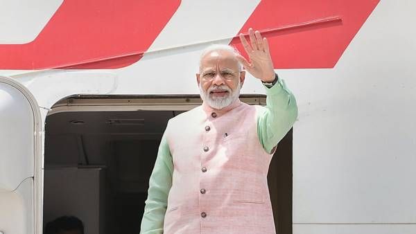 മ‍ഞ്ഞുരുകി: പാക് വ്യോമപാത വഴി മോദി പറന്നു... ബാലക്കോട്ട് ആക്രമണത്തിന് ശേഷം ആദ്യം!!