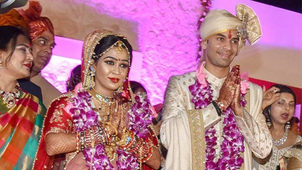 ലാലുപ്രസാദ് യാദവിന്റെ മകൻ കഞ്ചാവിനടിമ; വിചിത്ര സ്വഭാവം, ചിലപ്പോൾ ബ്ലൗസും പാവാടയും ധരിക്കും!