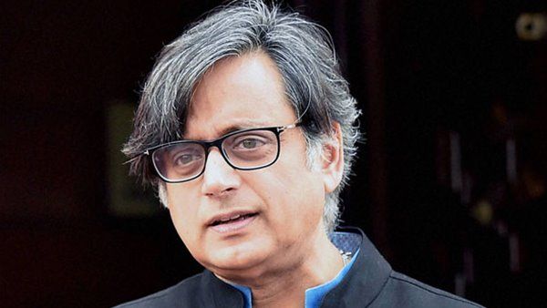 സുനന്ദ പുഷ്ക്കർ കേസ്;പ്രോസിക്യൂഷൻ വാദം അവസാനിച്ചു,തരൂരിനെതിരെ ആത്മഹത്യ പ്രേരണ കുറ്റം ചുമത്തണമെന്ന്..