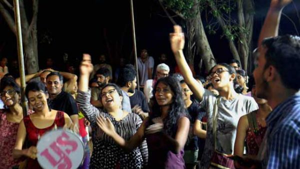 ജെഎൻയുവിൽ ഇടതു പാനലിന് അട്ടിമറി ജയം: 13 വർഷത്തിന് ശേഷം എസ്എഫ്ഐക്ക് പ്രസിഡന്റ് തസ്തിക, നാല് പോസ്റ്റുക