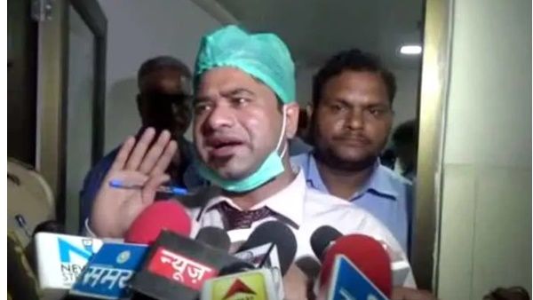 ഗൊരഖ്പൂർ ശിശു മരണം; ഡോ കഫീൽ ഖാൻ നിരപരാധിയെന്ന് അന്വേഷണ റിപ്പോർട്ട്; യോഗി സർക്കാർ പ്രതിക്കൂട്ടിൽ