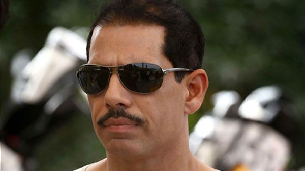 റോബര്‍ട്ട് വദ്രയ്ക്ക് കുരുക്ക്, ജാമ്യം റദ്ദാക്കണമെന്ന് എന്‍ഫോഴ്‌സ്‌മെന്റ്, കസ്റ്റഡി ആവശ്യപ്പെട്ടു!