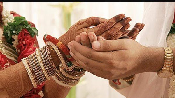 വിവാഹം കഴിഞ്ഞ ഉടനെ വധു ഒളിച്ചോടി; യുവതിയും കാമുകനും റിമാൻഡിൽ, സിനിമയെ വെല്ലുന്ന നാടകീയത!