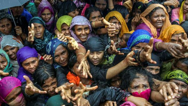 ട്രംപിനെ പേടിച്ച് മെക്‌സിക്കോ, 311 ഇന്ത്യക്കാരെ നാടുകടത്തി, അതിര്‍ത്തി സംരക്ഷിക്കും!!