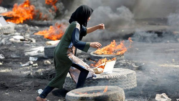 സര്‍ക്കാര്‍ ഓഫീസിലേക്ക് ഇരച്ചുകയറി ജനം; 40 പേരെ വെടിവച്ചുകൊന്നു; ഇറാഖില്‍ വന്‍ പ്രക്ഷോഭം