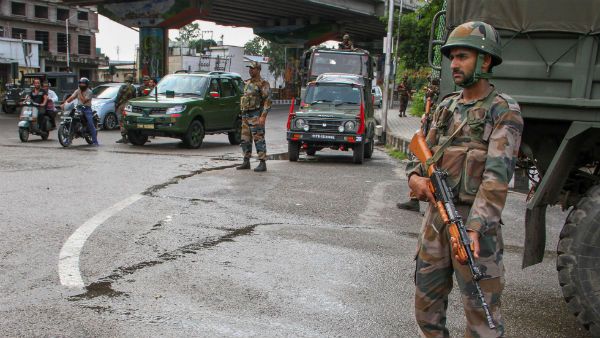 കശ്മീരില്‍ തിരഞ്ഞെടുപ്പ് ബഹിഷ്കരിക്കുമെന്ന് കോണ്‍ഗ്രസ്: മത്സരം നേതാക്കളെ മോചിപ്പിച്ചാല്‍ മാത്രമെന്ന്